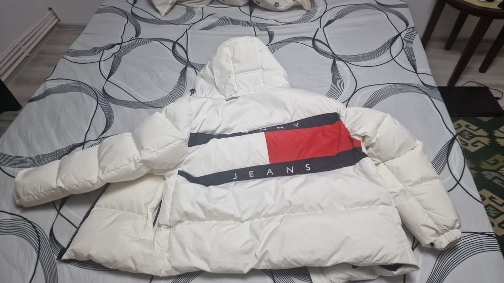 Geaca Tommy Hilfiger