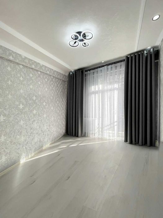 СРОЧНО 4 хонали 4/2/10 ЖК Nice Village 95м2 квартира сотилади