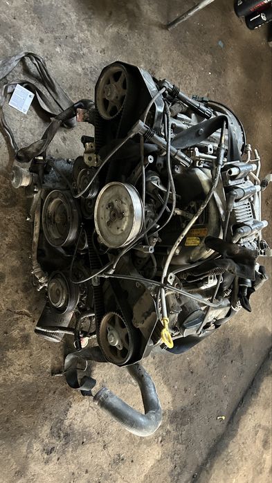 Двигатель audi 2.4l