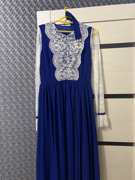 Продам платья