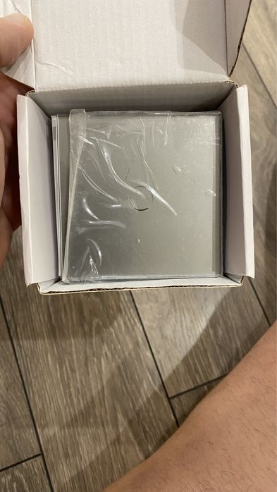 Ключове и контакти