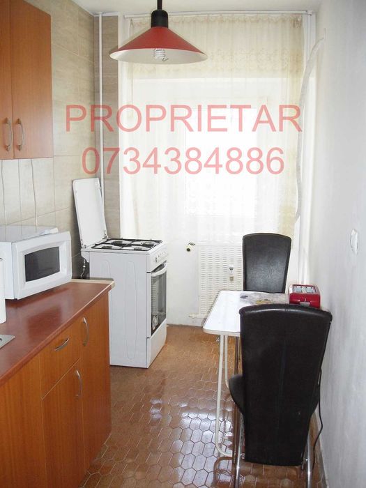 Ofer spre inchiriere garsoniera