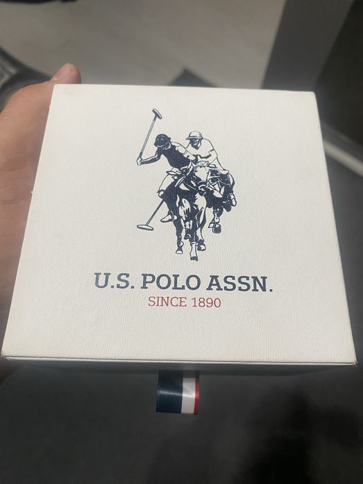 продам часы US POLO