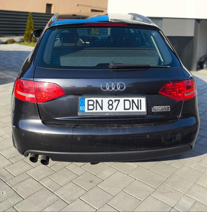 Vând Audi A4 B8, 2.0 TDI 170 CP, 2009.
