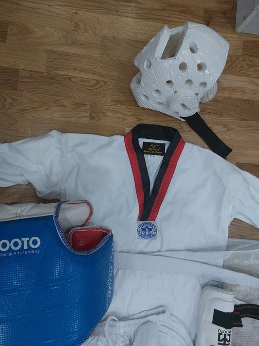 Таэквондо полная экипировка