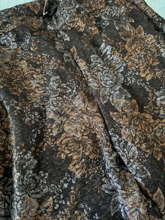 Vand pantaloni Zara noi