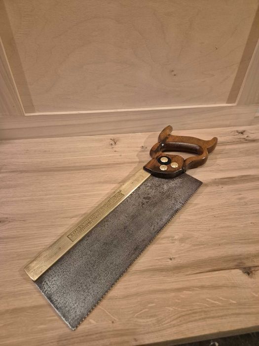 Дърводелски инструменти