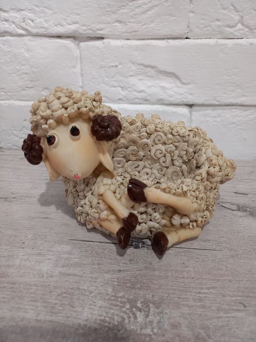 Продам статуэтки