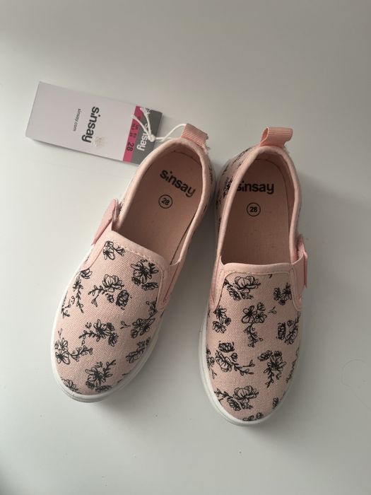 Обувки за момиченце н.28