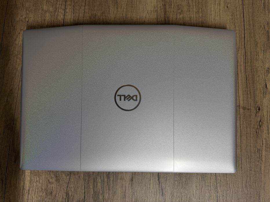 Игровой ноутбук Dell