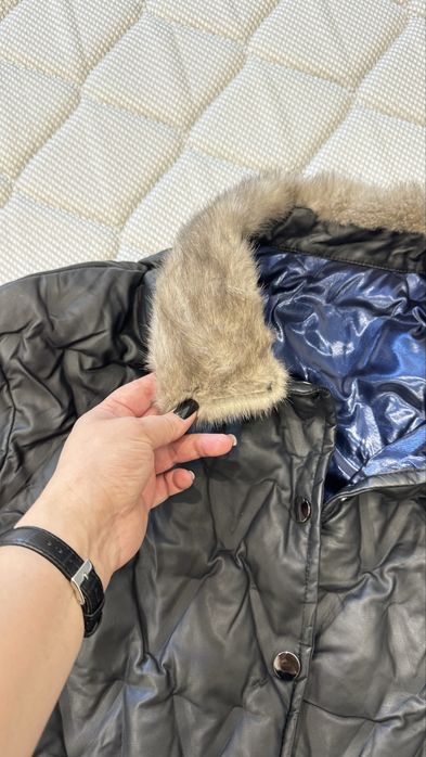 Продам куртку демисезонную