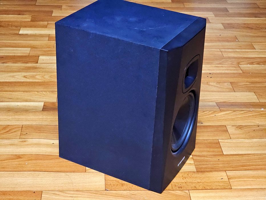Студийный монитор ADAM AUDIO T7V