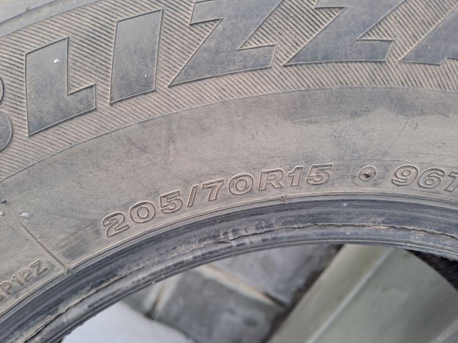 Резина зимняя б.у