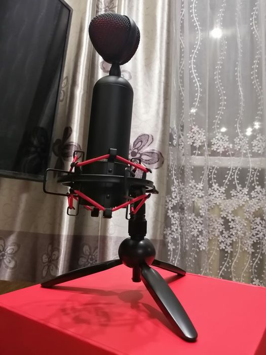 Настольный потоковый USB микрофон