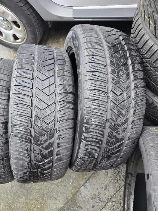 Anvelope iarna 235 55 19 si 255 50 19