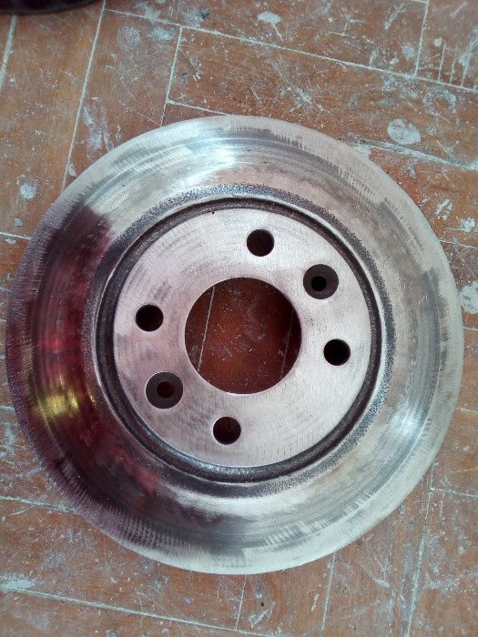 Спирачни дискове за рено клио 2012г до сега