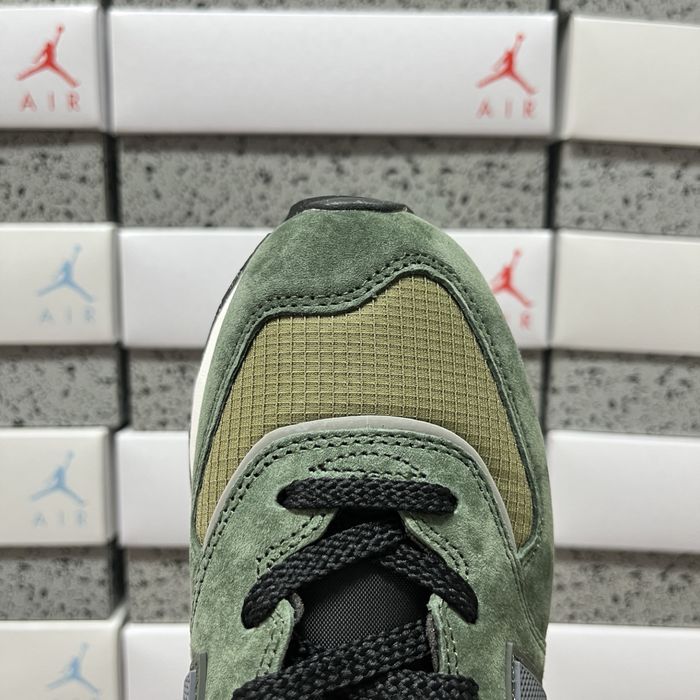 Обувки New Balance Collaboration