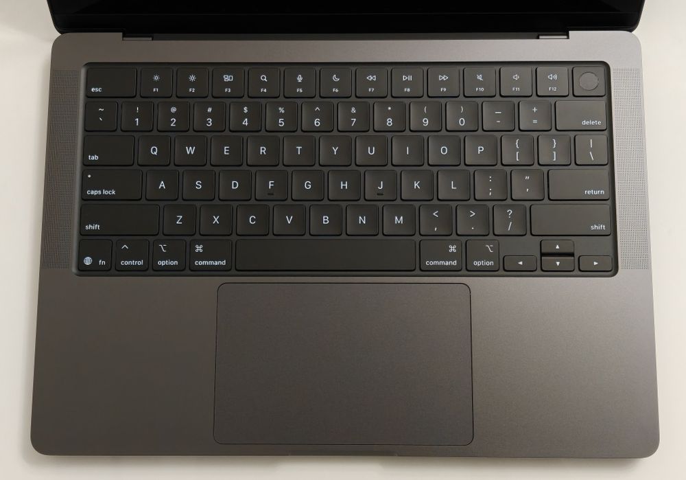 MacBook Pro 14 M5 16/1TB 2 цикла