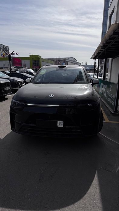 Leapmotor c16 2026 restayling full pazitsiya