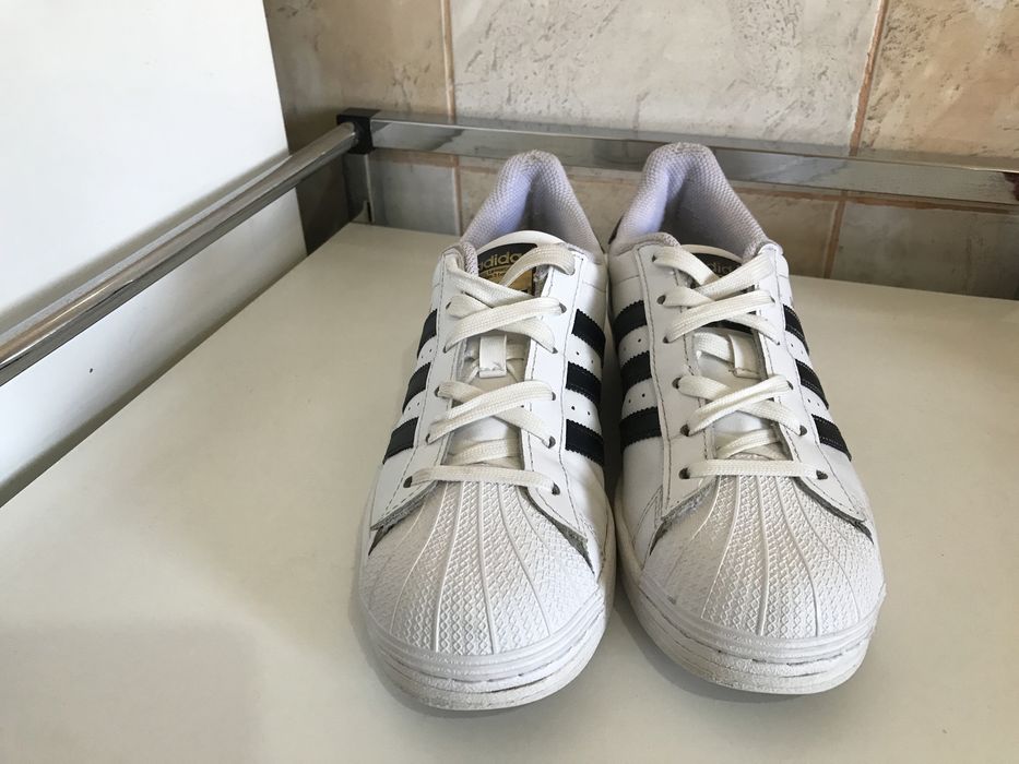 Adidas Superstar