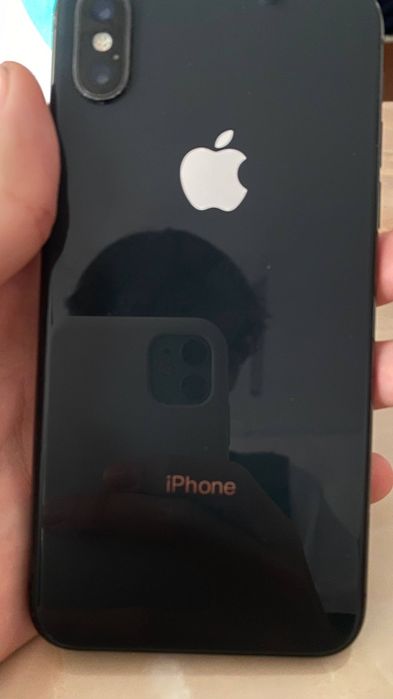 Продаю срочно айфон х