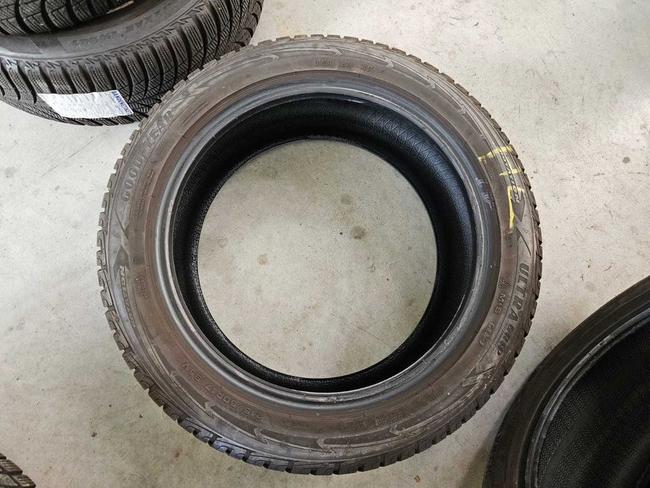 4 Anvelope IARNA 215.50.17 'Goodyear' ; stare foarte buna