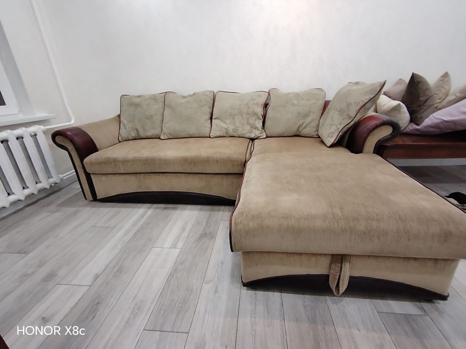 Диван угловой Ariba