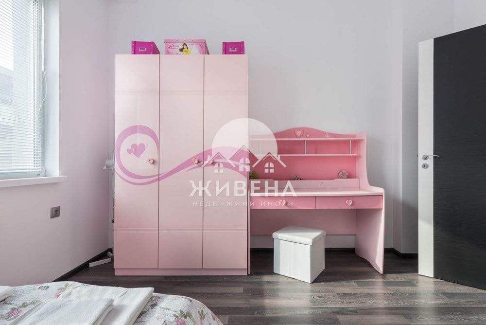 Отдавам под наем 3-стаен апартамент, Идеален център, Варна