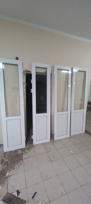 Продам двери в хорошем состоянии