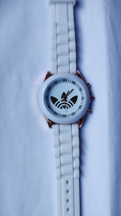 Ceas Damă Quartz elegant, curea din silicon și afișaj analog