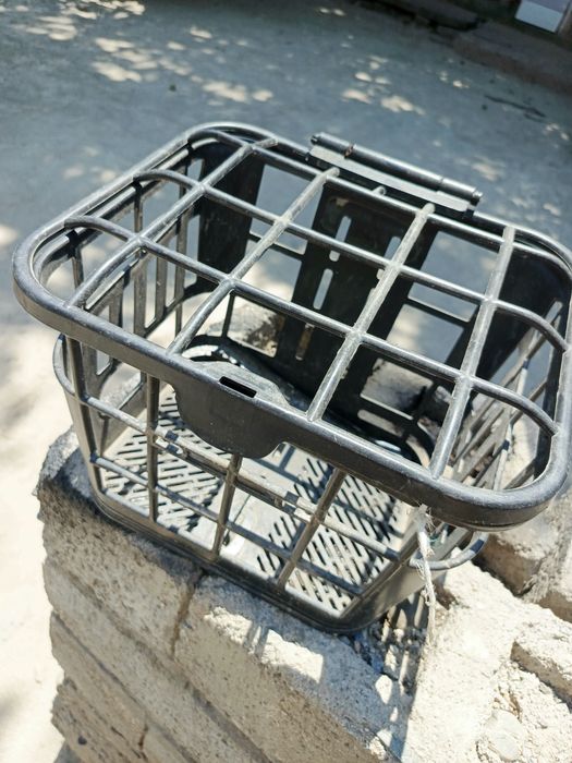 Продам корзинку для скутера