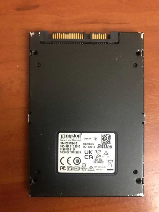 Жесткие диски  HDD SSD