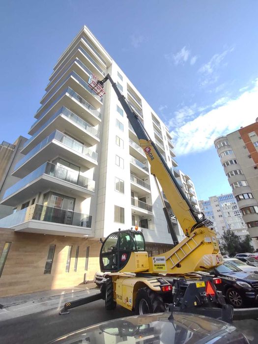 De inchiriat Manitou Magni 5t 30metri ( manitou, manitu, magni )