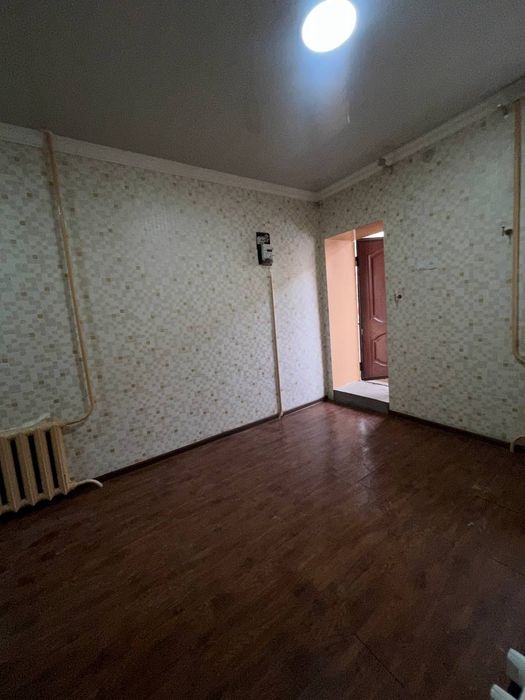 Продам 2-х комнатную. Спутник -1 . Картинка. 45 кв хороший ремонт