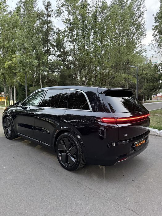 Lixiang L8 Ultra Restayling 2025 / 2026 yil 3000 km