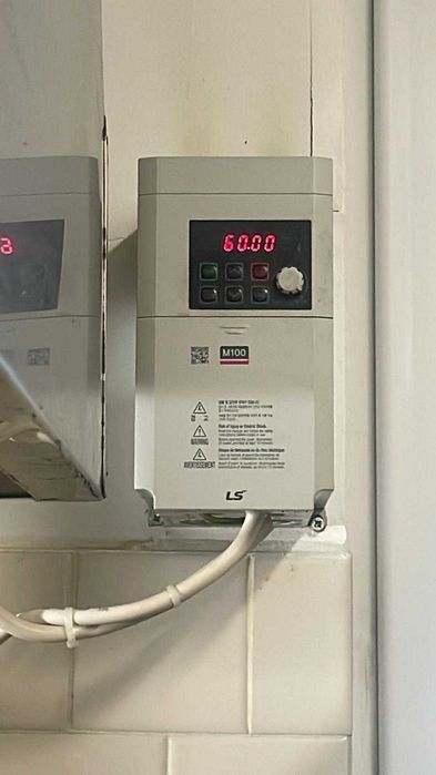 Hota profesionala cu motor 1400