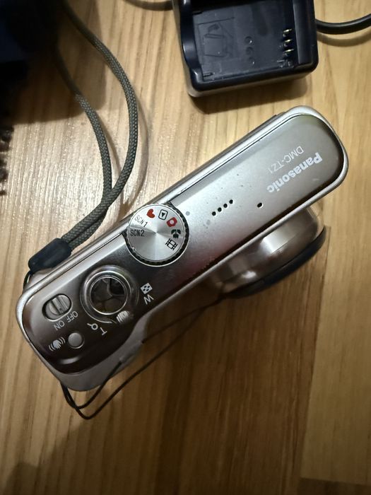 Cameră foto Panasonic  DMC-TZ1  5mp Compact