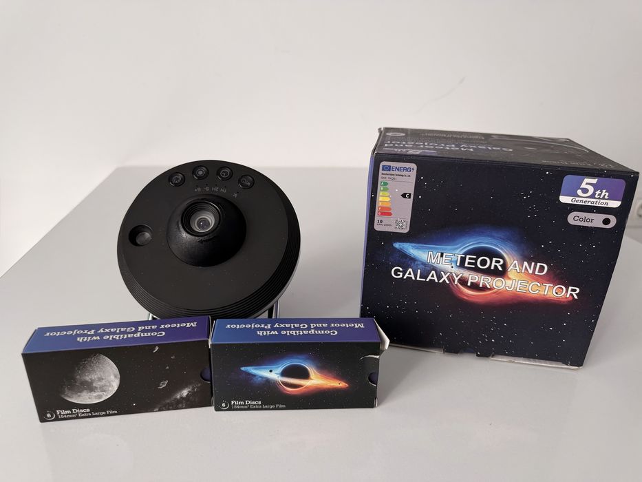 Proiector 4k galaxie cu lumina ambientala si 11 modele