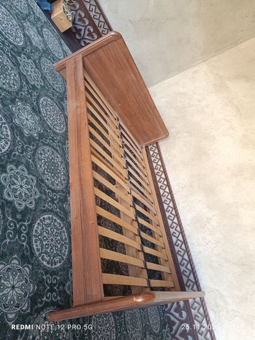 Кровать  для взрослых