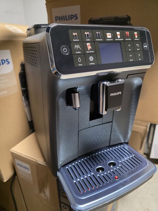 Espressor automat Philips LatteGo EP5546/70 – Nou sigilat, garantie