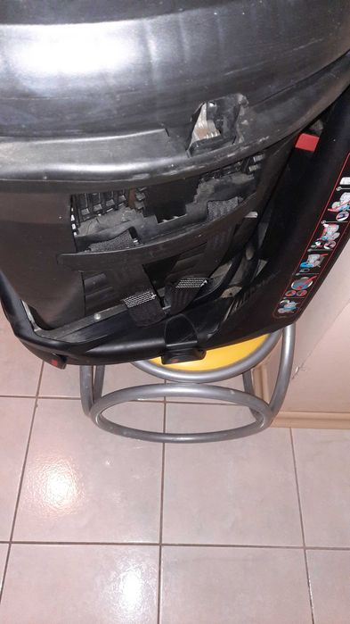 Детско столче за кола Maxi Cosi Axiss 9-18 кг НАМАЛЕНО