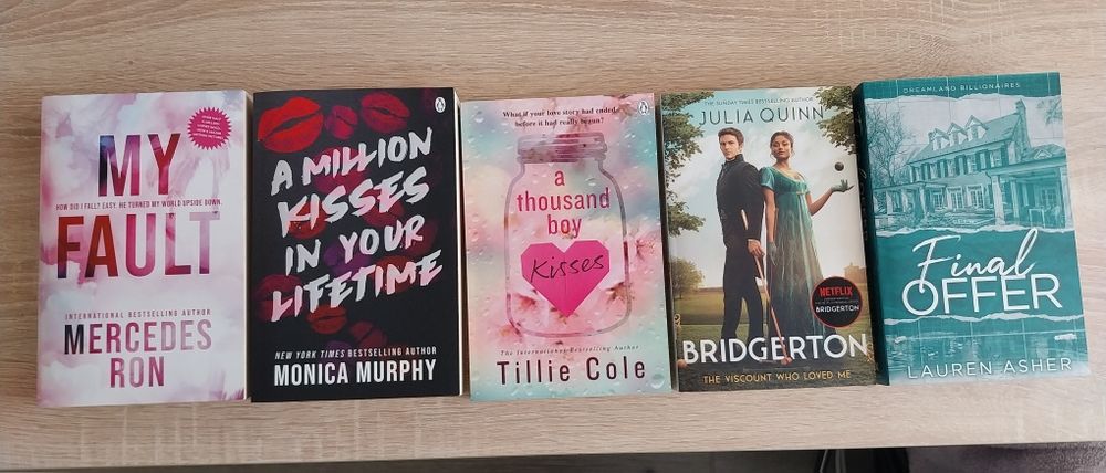 Книги на английски език