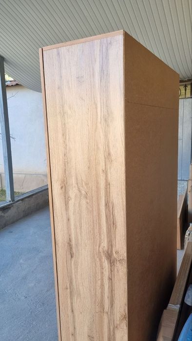 Шкаф для одежды / магазина