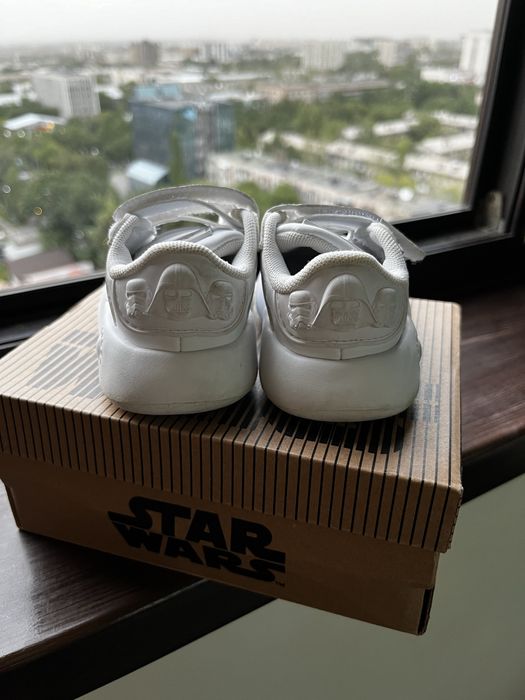 Кросоввки adidas