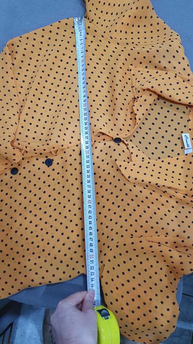 Дамски ризи / блузи / сако - размер L