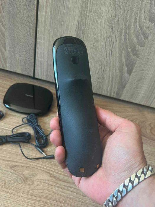 Telcomanda Logitech Harmony Ultimate+ HUB logitech + senzori, telecomanda universala