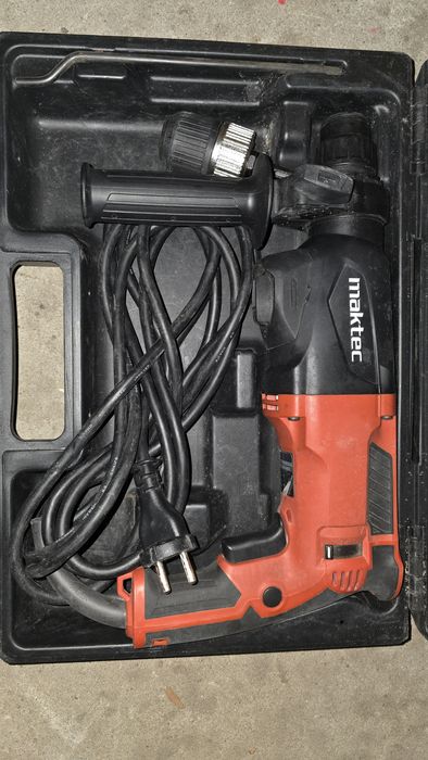Bormașina MakTek MT870