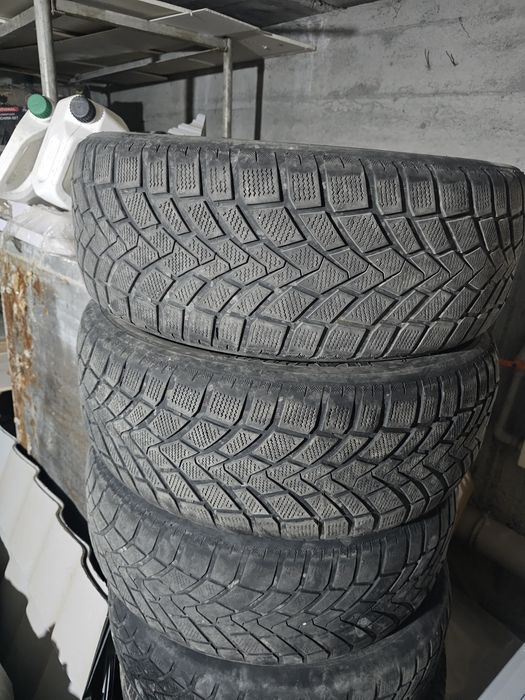Продается   шины