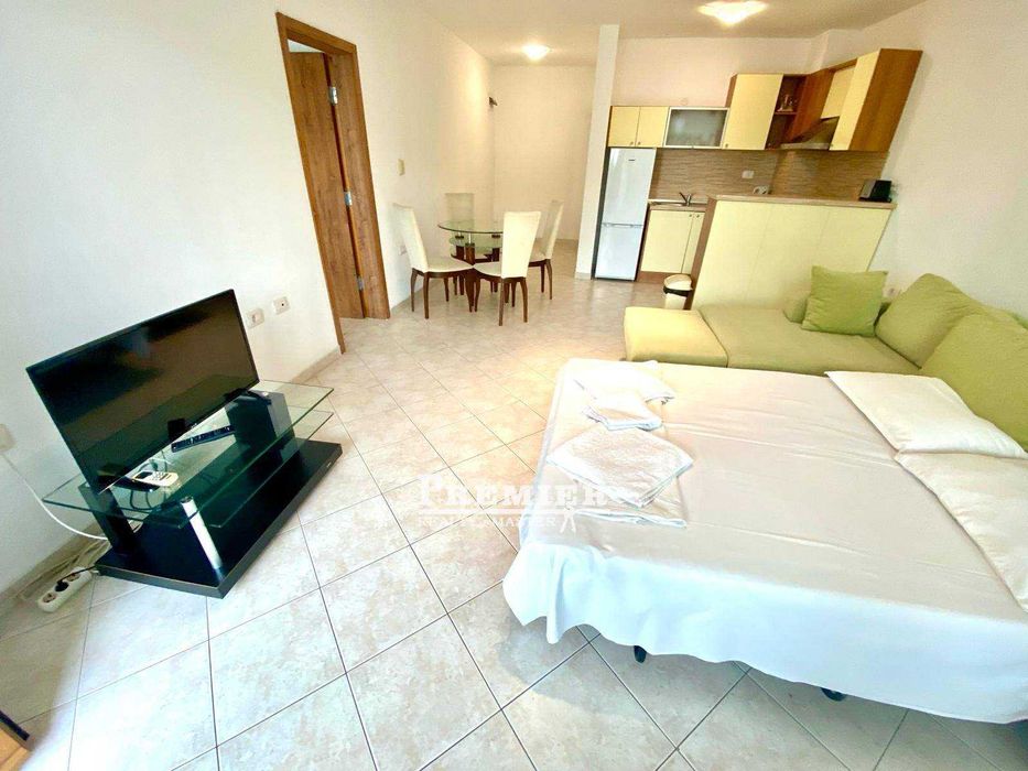 Продава се Двустаен апартамент в Свети Влас - 78 кв.м за 1103 €/кв.м - Снимка #7