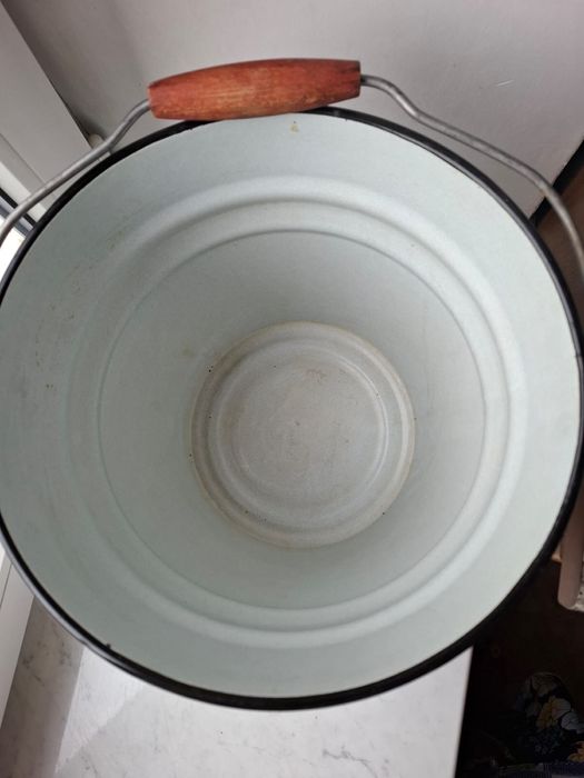 Ведро эмалированное